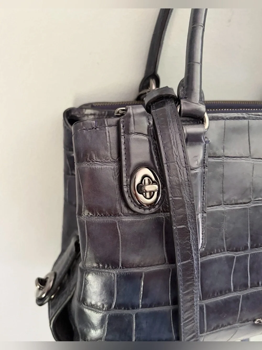 COACH Brooklyn Carryall 28 Navy Blue Croc Embossed Leather Crossbody Satchel Bag